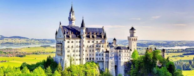 Germany Bavaria: Discover the Fairytale Castles of Neuschwanstein and Linderhof