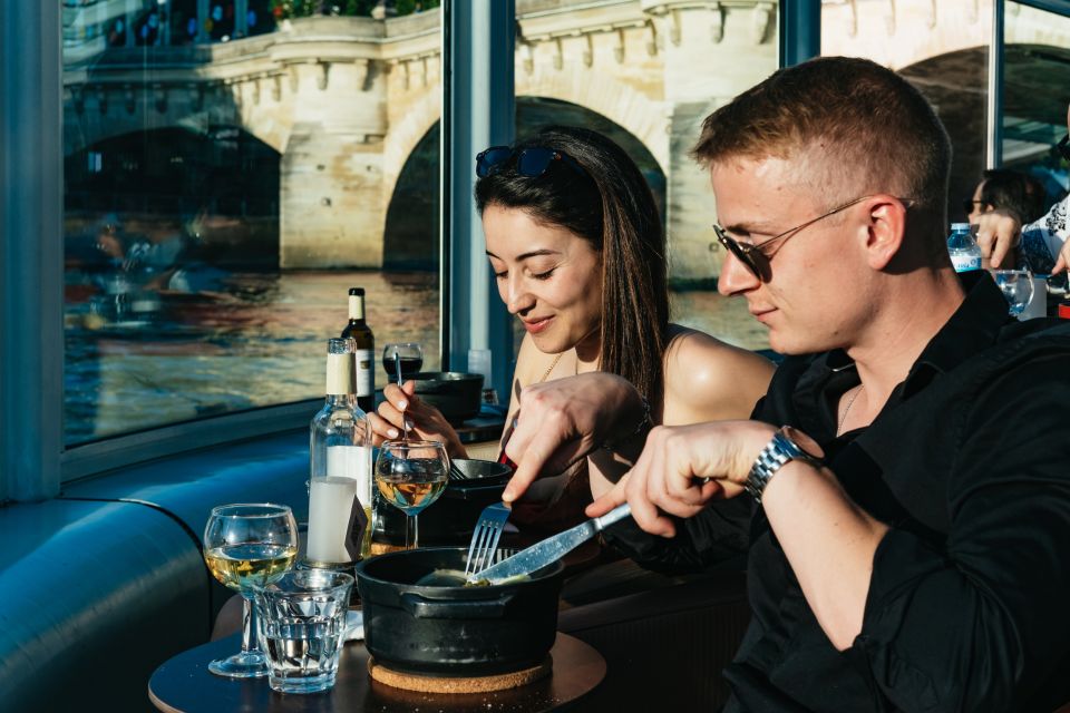 Seine River Panoramic Views Dinner Cruise - Culinary Magic in the Heart of Paris
